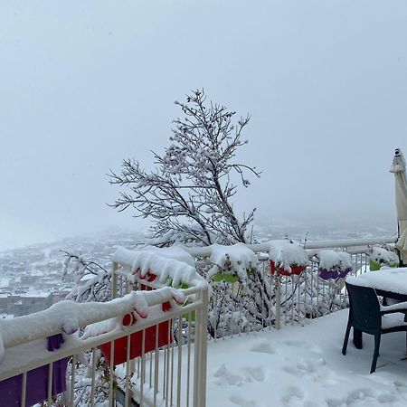 Jasmin Suites Majdal Shams Quarto foto