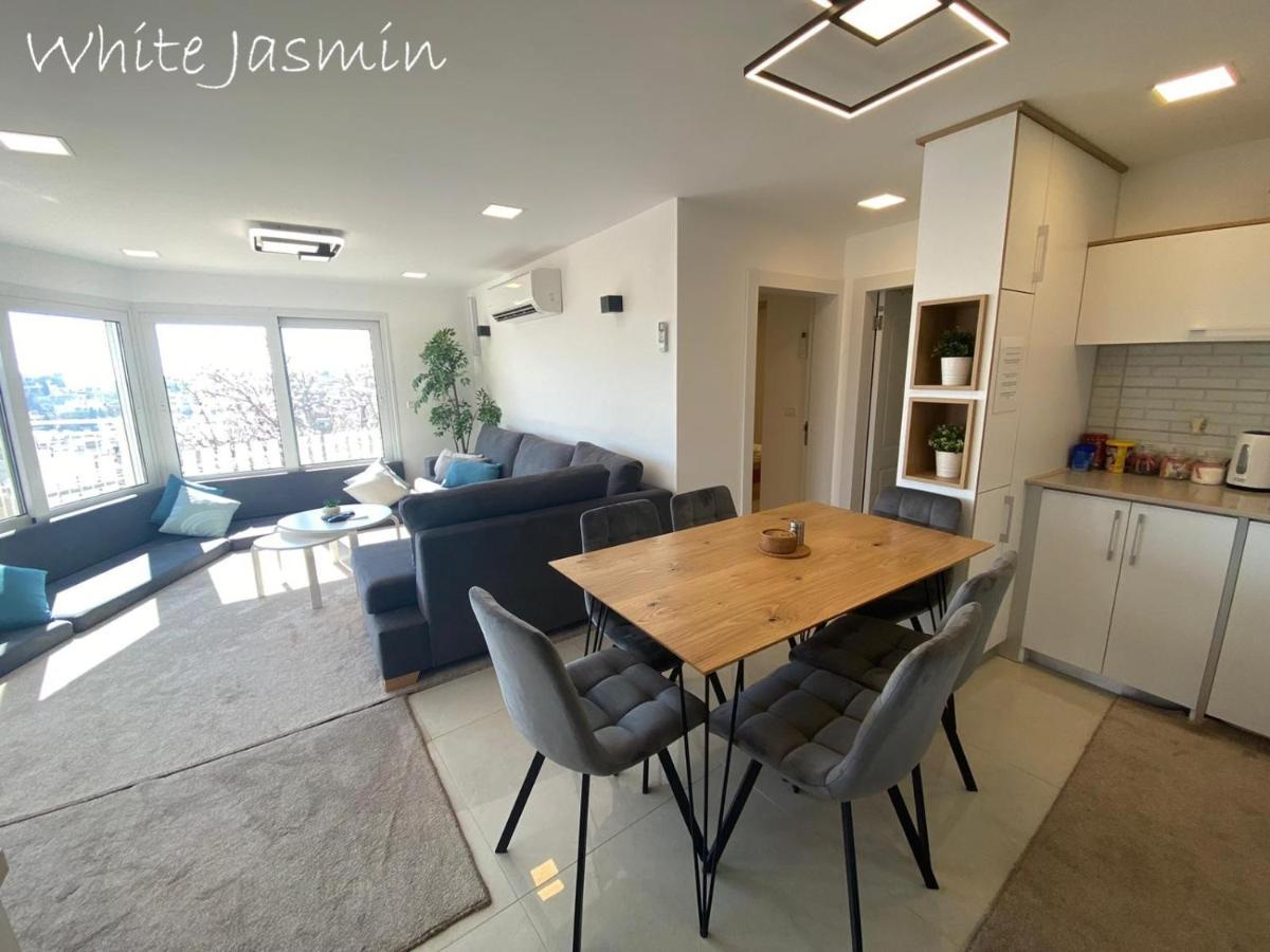 Jasmin Suites Majdal Shams Exterior foto