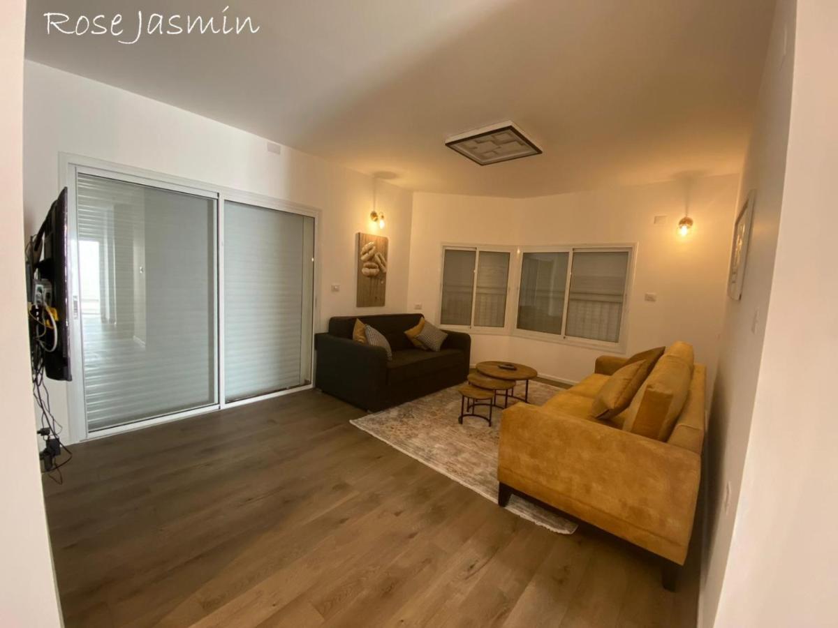 Jasmin Suites Majdal Shams Exterior foto